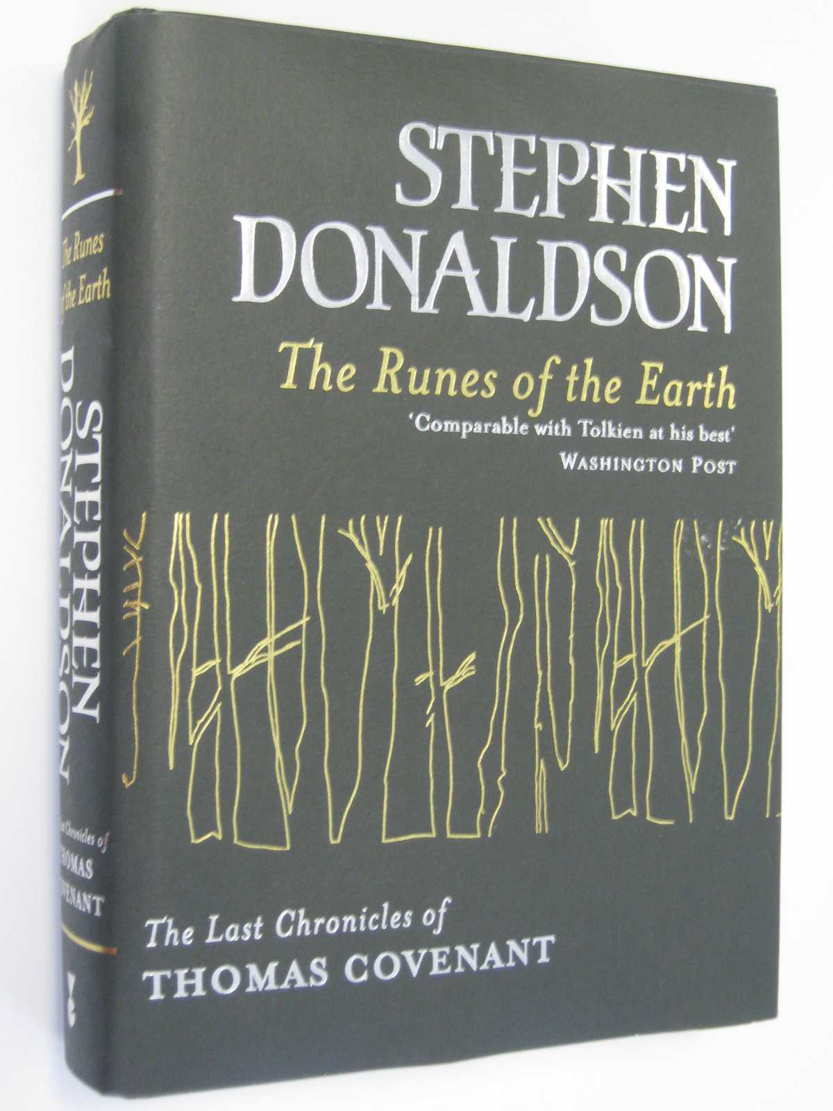 Image for The Runes of the Earth - Last Chronicles of Thomas Covenant Series #1
